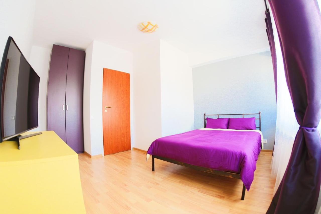 Color Apartments Downtown Bukarest Eksteriør billede